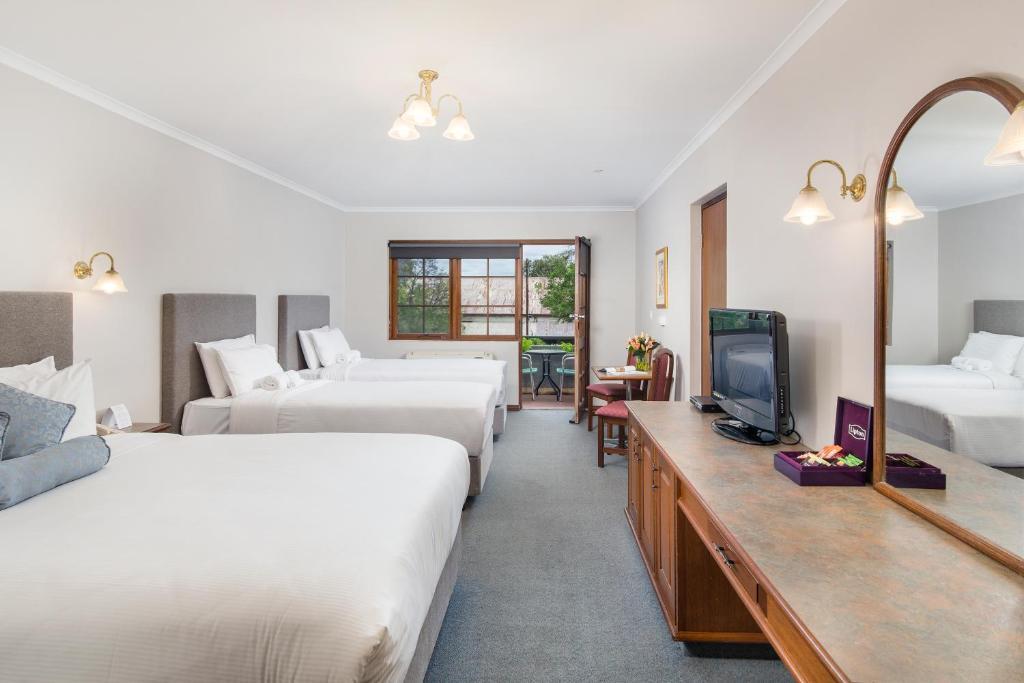 Adelaide Inn Экстерьер фото