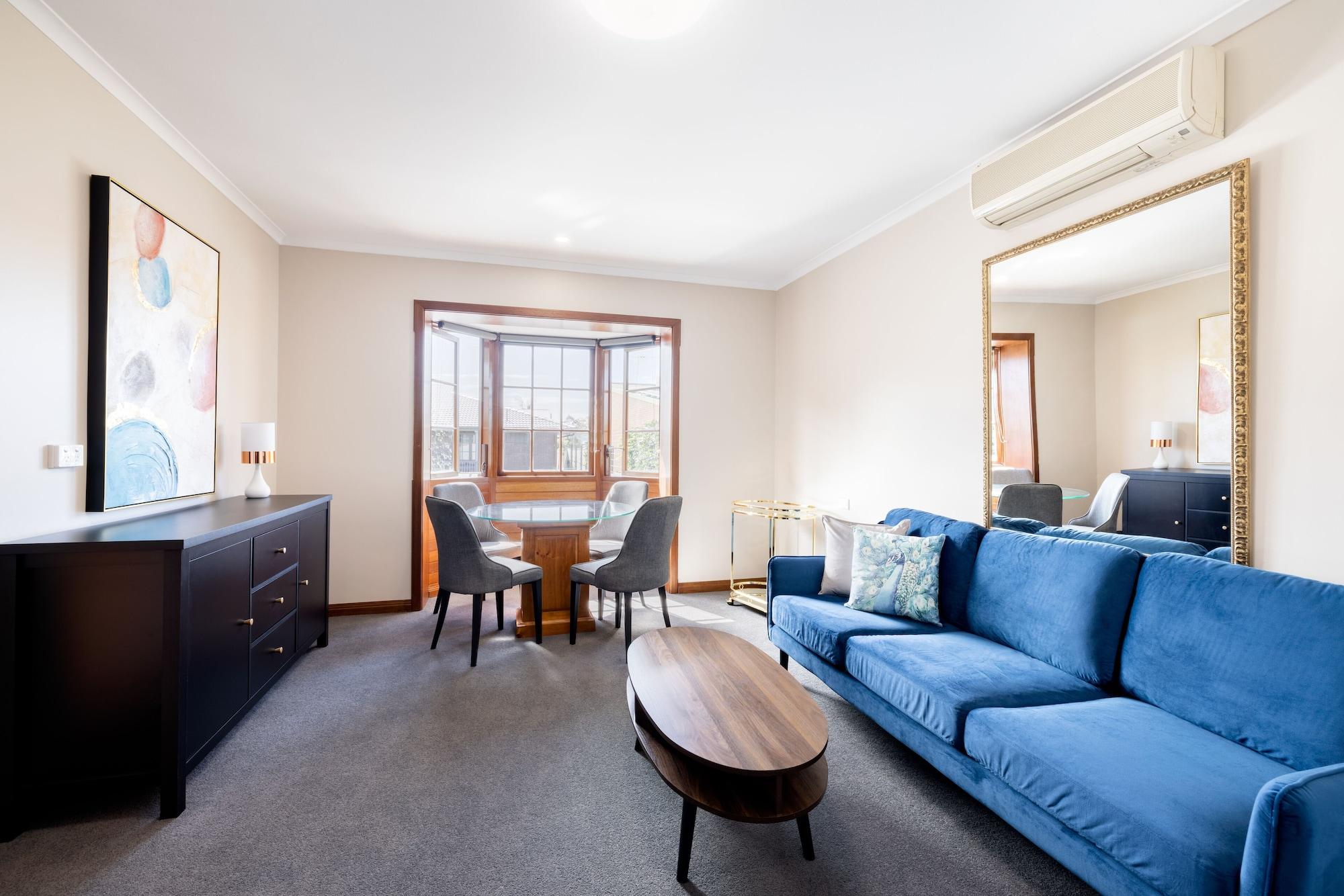 Adelaide Inn Экстерьер фото